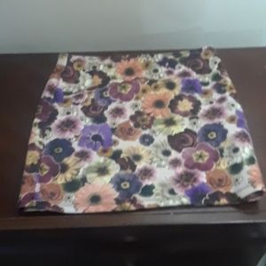 Cute zara flower mini skirt